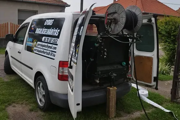 Duguláselhárítás felszerelés